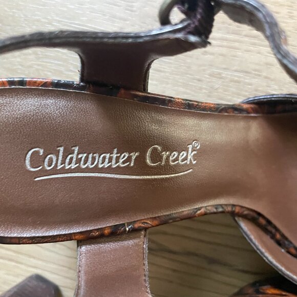 Coldwater Creek Tooled Leather Wedge Sandals 7M Brown Ankle Strap Peep Toe! - Picture 3 of 9
